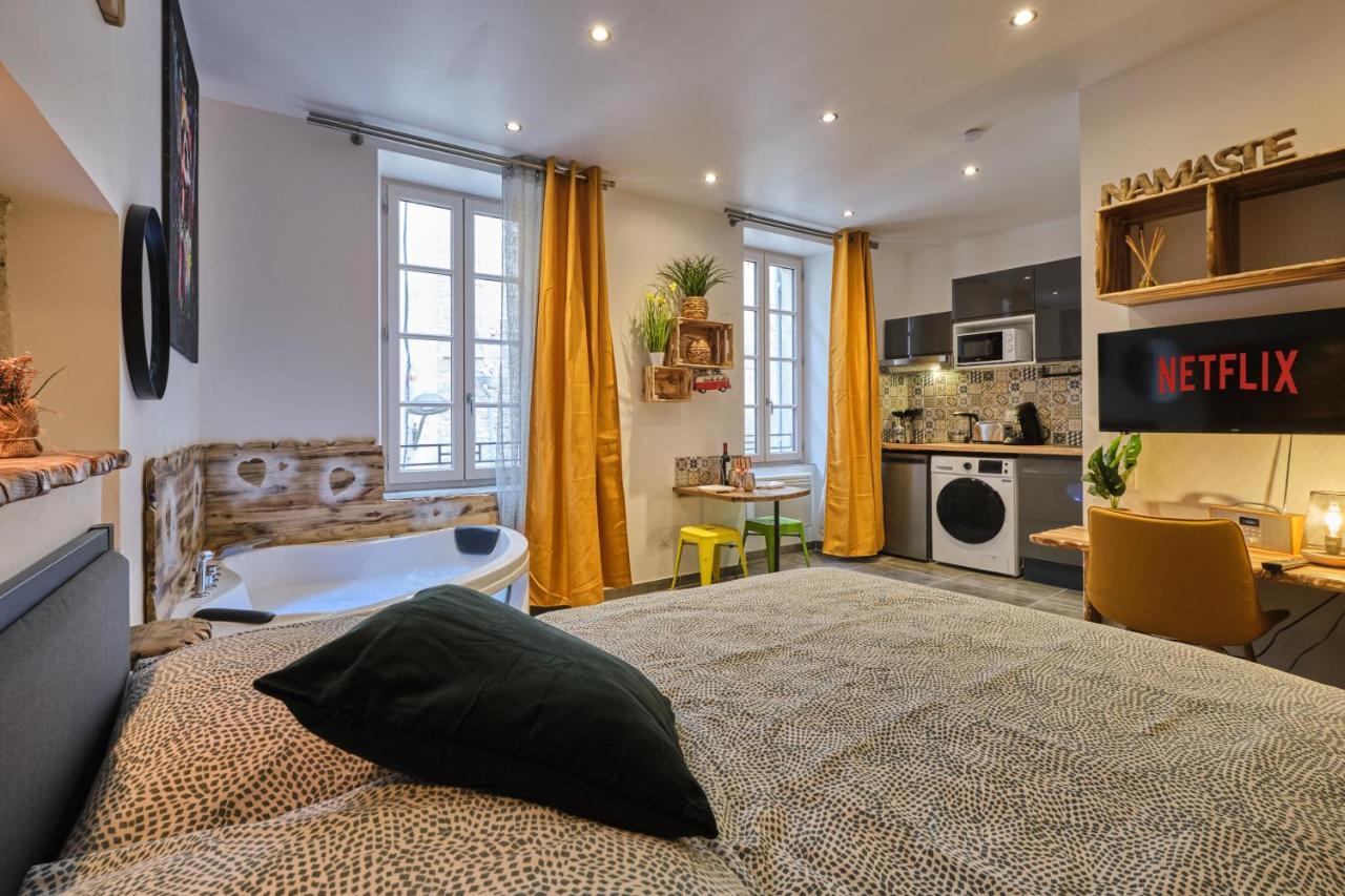 Place Carnot - Equipe Avec Jacuzzi Proche Toutes Commodites Apartment *