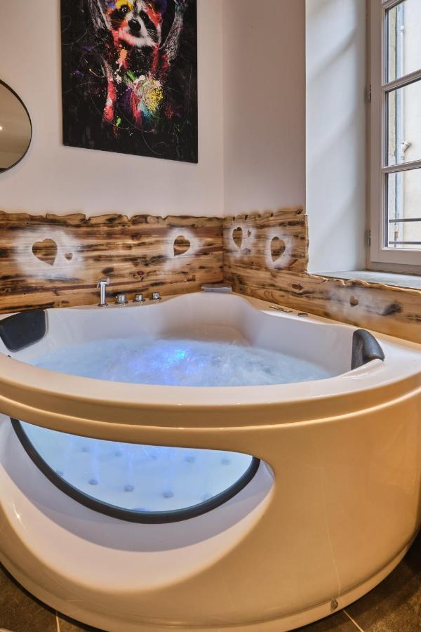 Place Carnot - Equipe Avec Jacuzzi Proche Toutes Commodites Carcassonne
