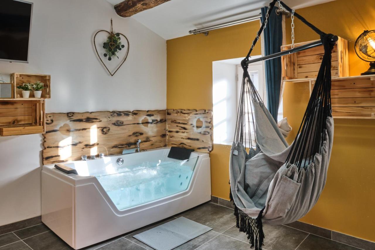 Apartment Place Carnot - Equipe Avec Jacuzzi Proche Toutes Commodites