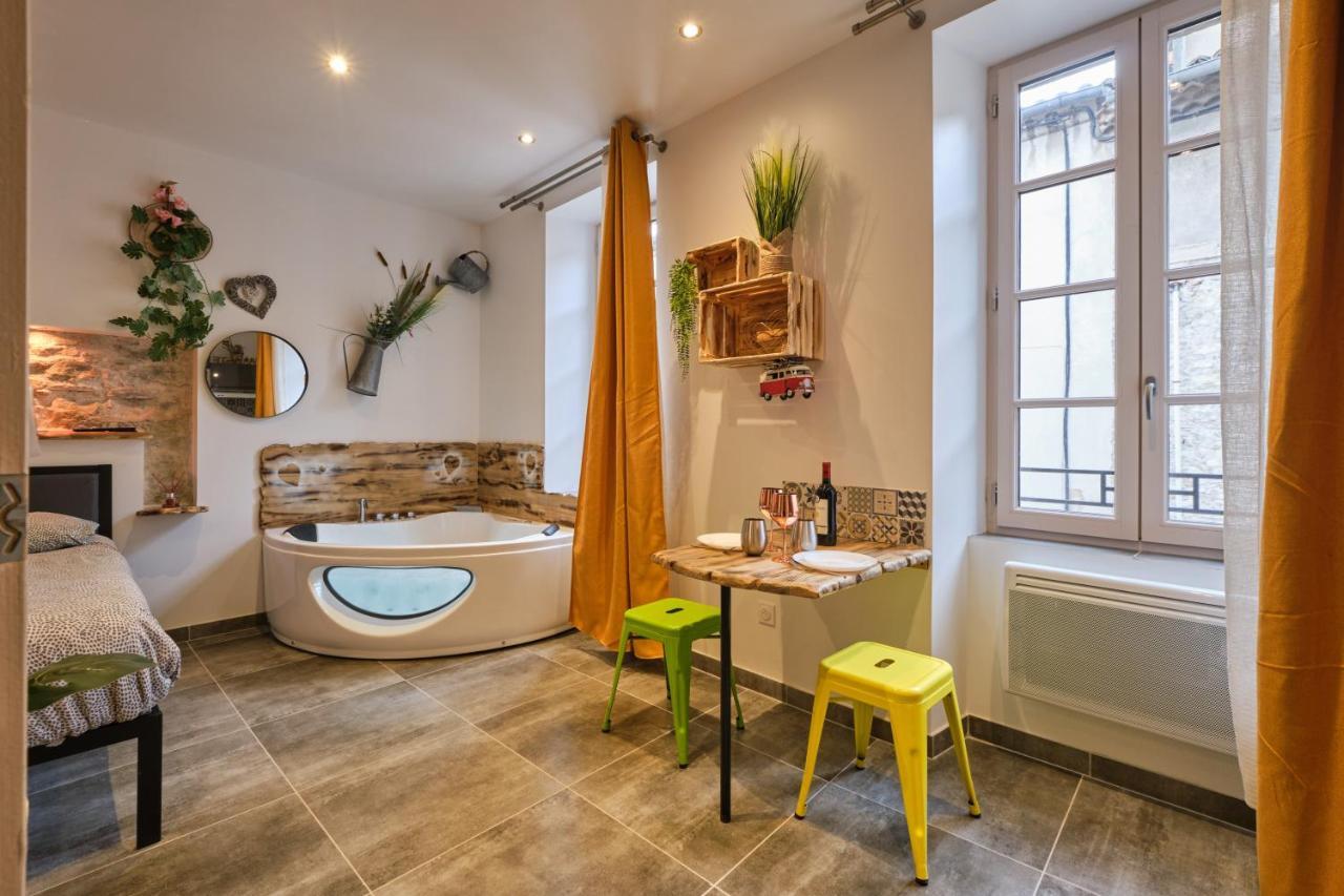 Apartment Place Carnot - Equipe Avec Jacuzzi Proche Toutes Commodites